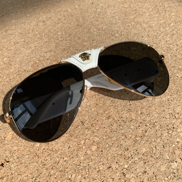 Versace Aviators w/ white leather bridge - Picture 6 of 7